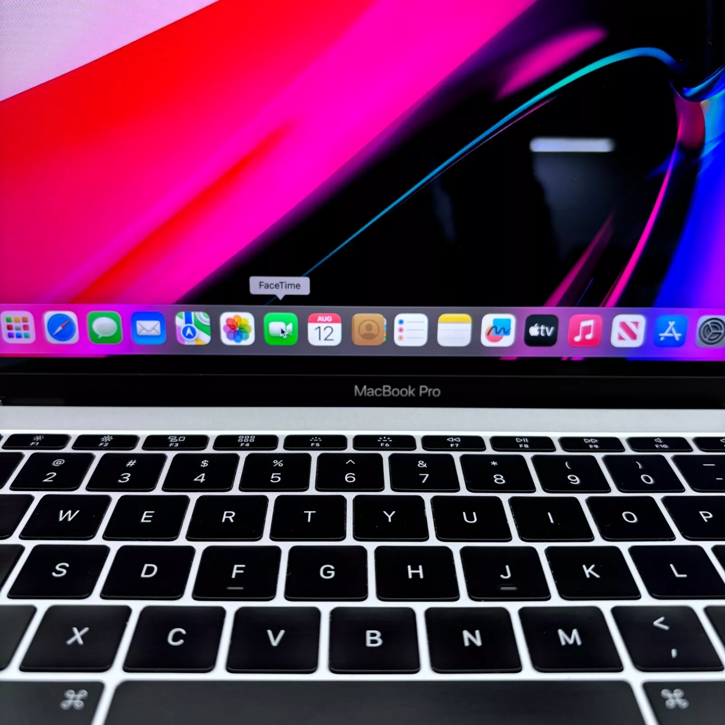 MacBook Pro 13" i5 8GB 256GB (2017)