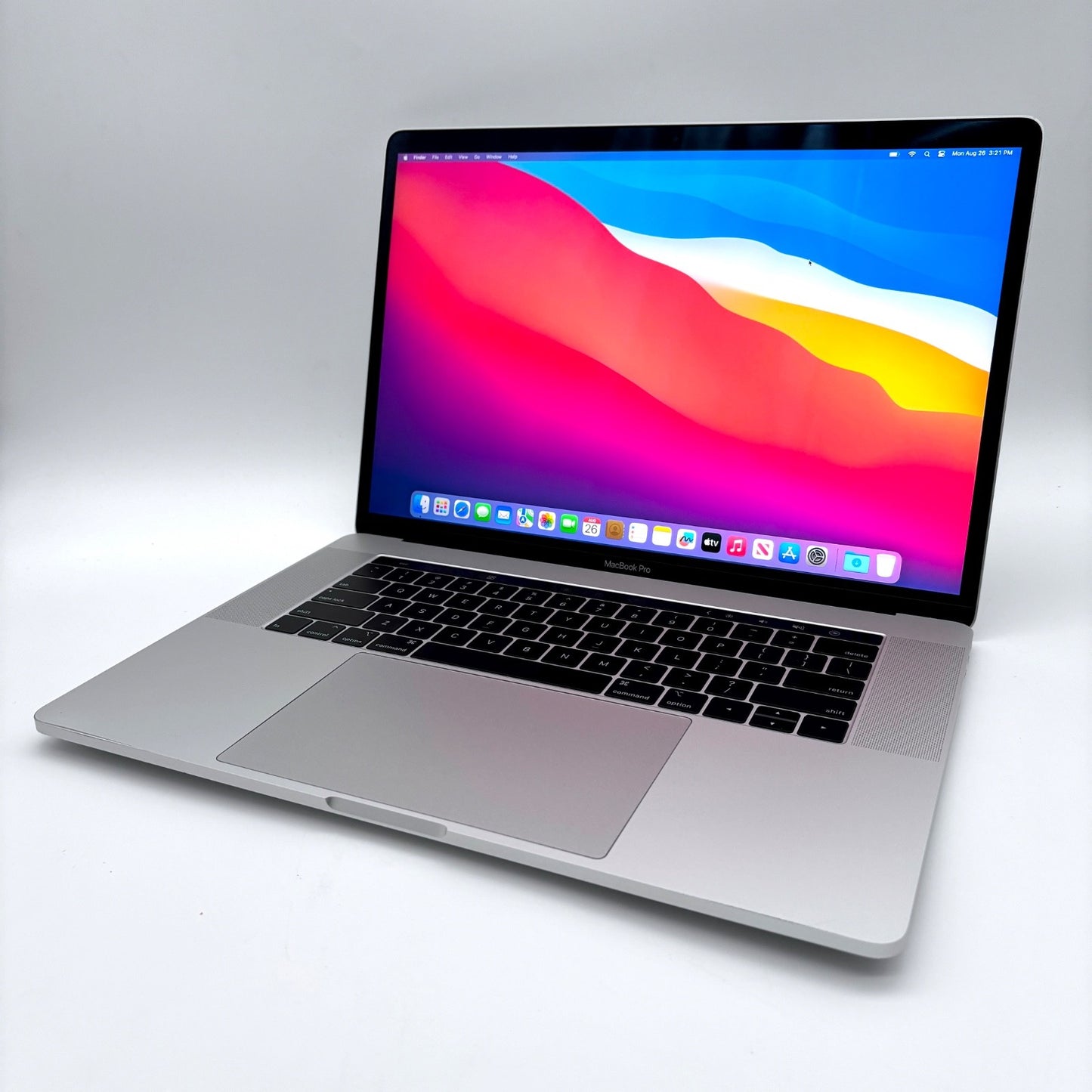 MacBook Pro 15" i7 16GB 256GB 2017