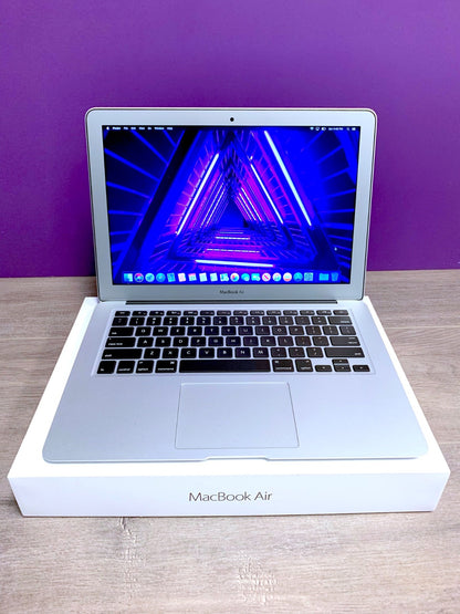 MacBook Air 13" i5 8GB 128GB Ultraligero